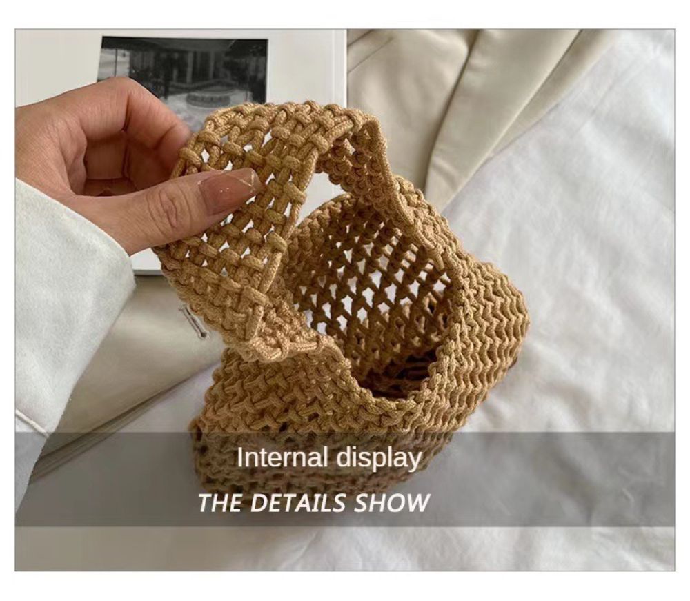 New hand-woven hollow handbag Fashion all-match net pocket holiday beach bag Wrist hollow mesh women's bag hand picked