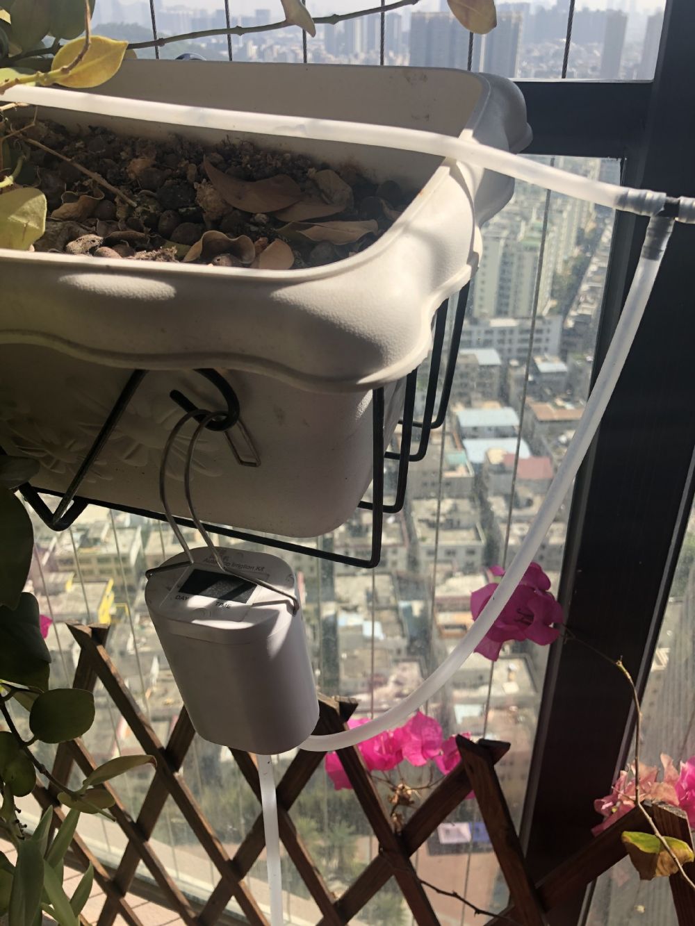 Automatic Watering Device Slow Release Plant Self Watering Garden watering equipment water sprinkler Flower Pot smart