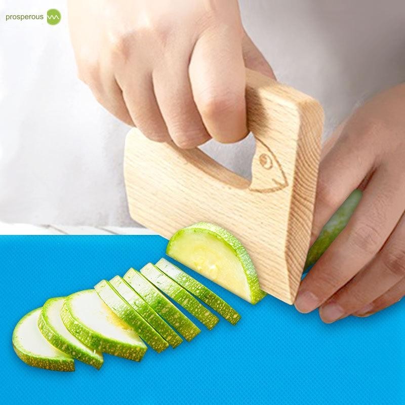 11Pcs Toddler Cutter Set with Cutting Board Portable Plastic Kitchen Cutter Set with Potato Chipper Kids Cooking Cutter