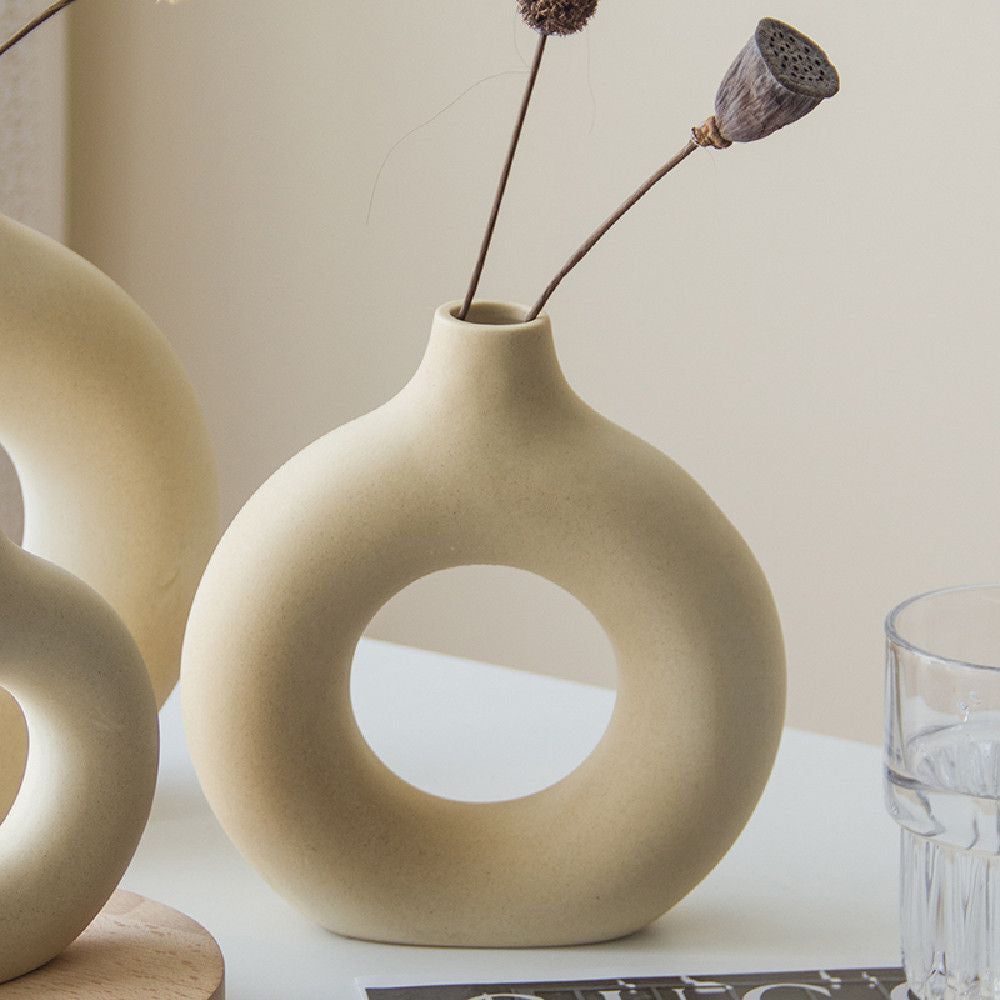 Round Vase Ceramic Vase Nordic Style Ornaments Dried Flower Vase Ceramic Crafts Home Decoration Multicolor