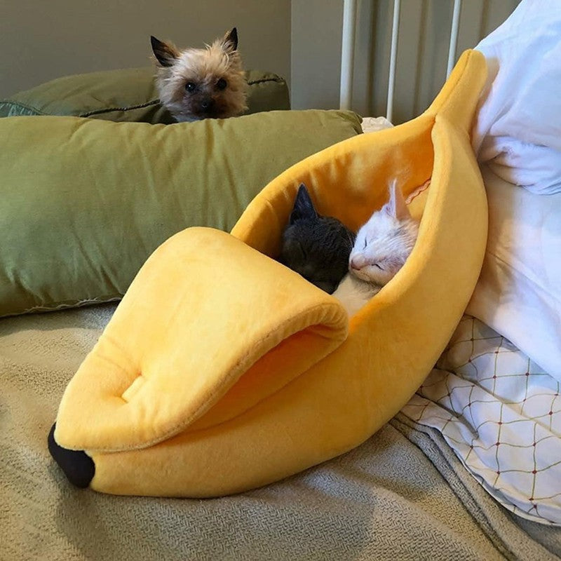 Cute Banana Shape Dog Cat House Soft Warm Kennel Sleeping Bed House Tent Pet Supplies
