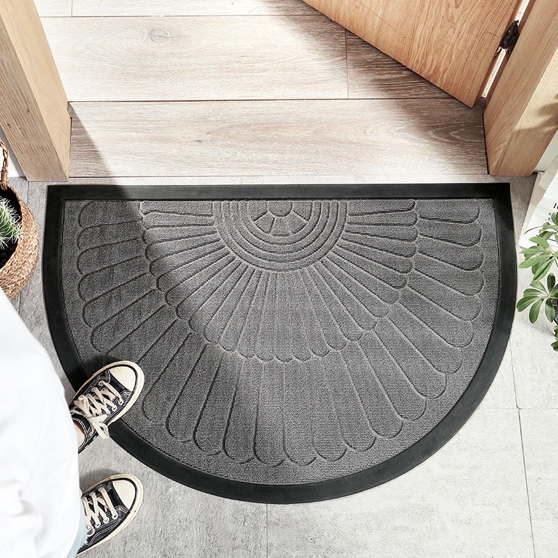 European Style Semi-Circular Rubber Floor Mat For Entrance Door Is Wear-Resistant And Easy To Care For Household