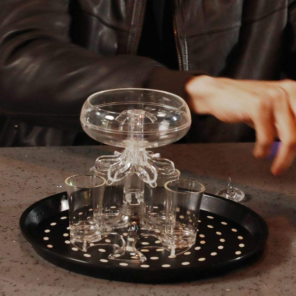 Second Generation Transparent 6 Shot Glass Wine Dispenser Rack For Party Gifts Bar Home New Style Hot Selling Artifact