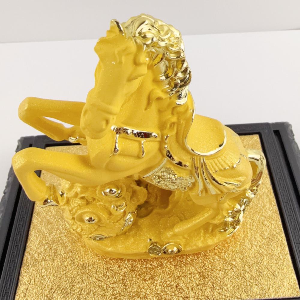 Golden Horse Figurine Bring Good Luck Wealth Chinese Style Horse Statue Fengshui Decoration Home Office Desktop Ornament