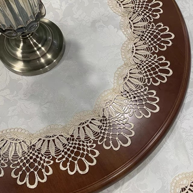 Round Fabric Lace Table Mat White European Style Tablecloth Elegant Dining Placemat Decorative Cover for Home Restaurant Wedding Party