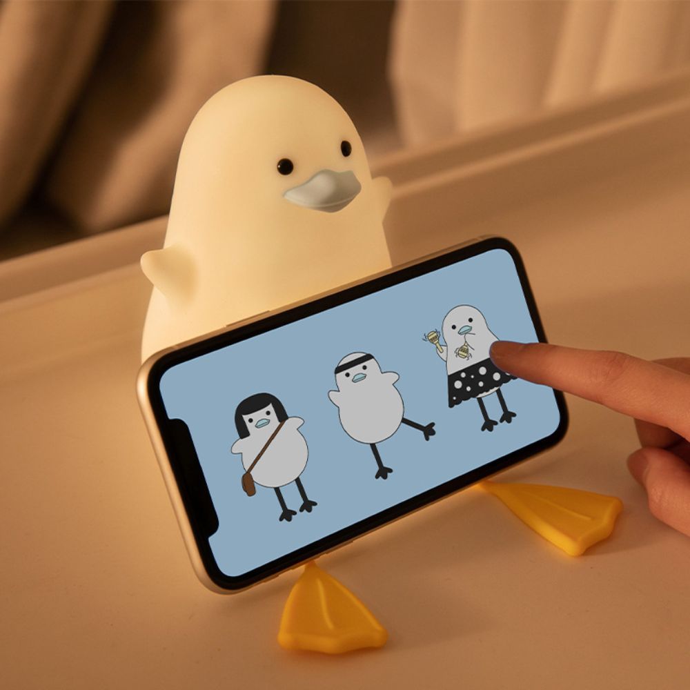 Richu Duck Shape LED Bedroom Lamp Silicone Touch Night Light for Home Decoration Adorable And Lovely Lamp High Quality