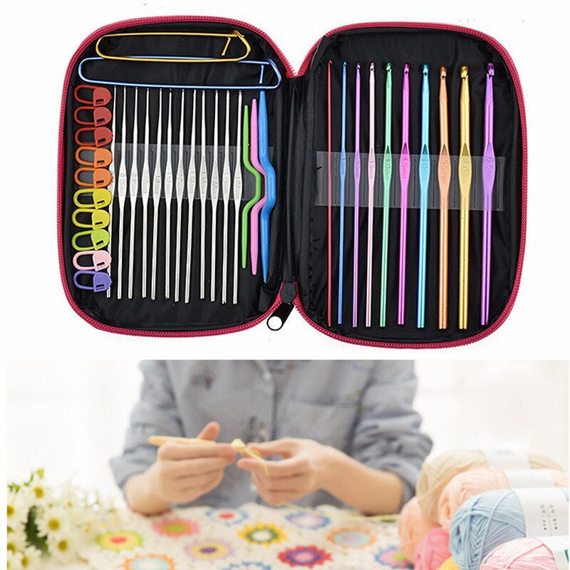 100pcs Aluminum Crochet Hooks Needles Set Weave Craft with Bag Hooks Knit Needles Gauge Scissors Stitch Holders DIY