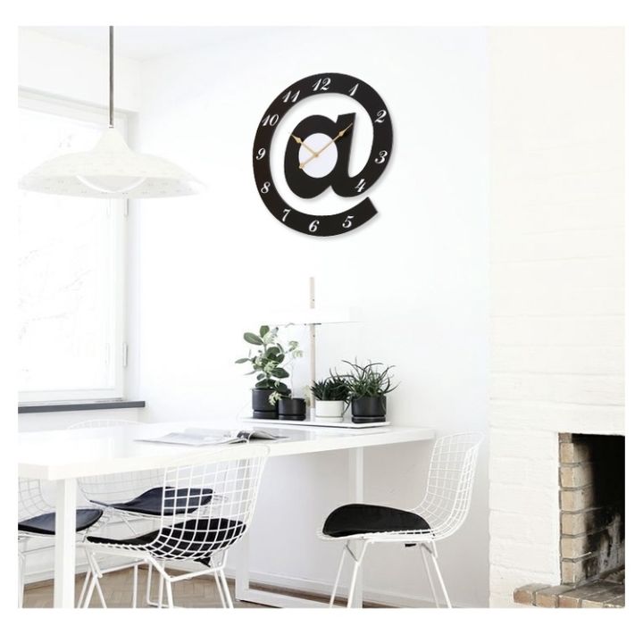 Wall Clock Creative Letter Shape Clock Mute Tall Bedroom & Living Room Wall Clock Fashion Simple Letter Shape 3D