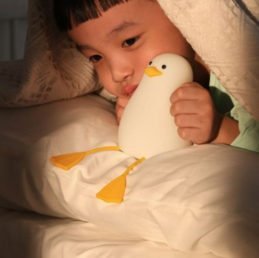 Richu Duck Shape LED Bedroom Lamp Silicone Touch Night Light for Home Decoration Adorable And Lovely Lamp High Quality